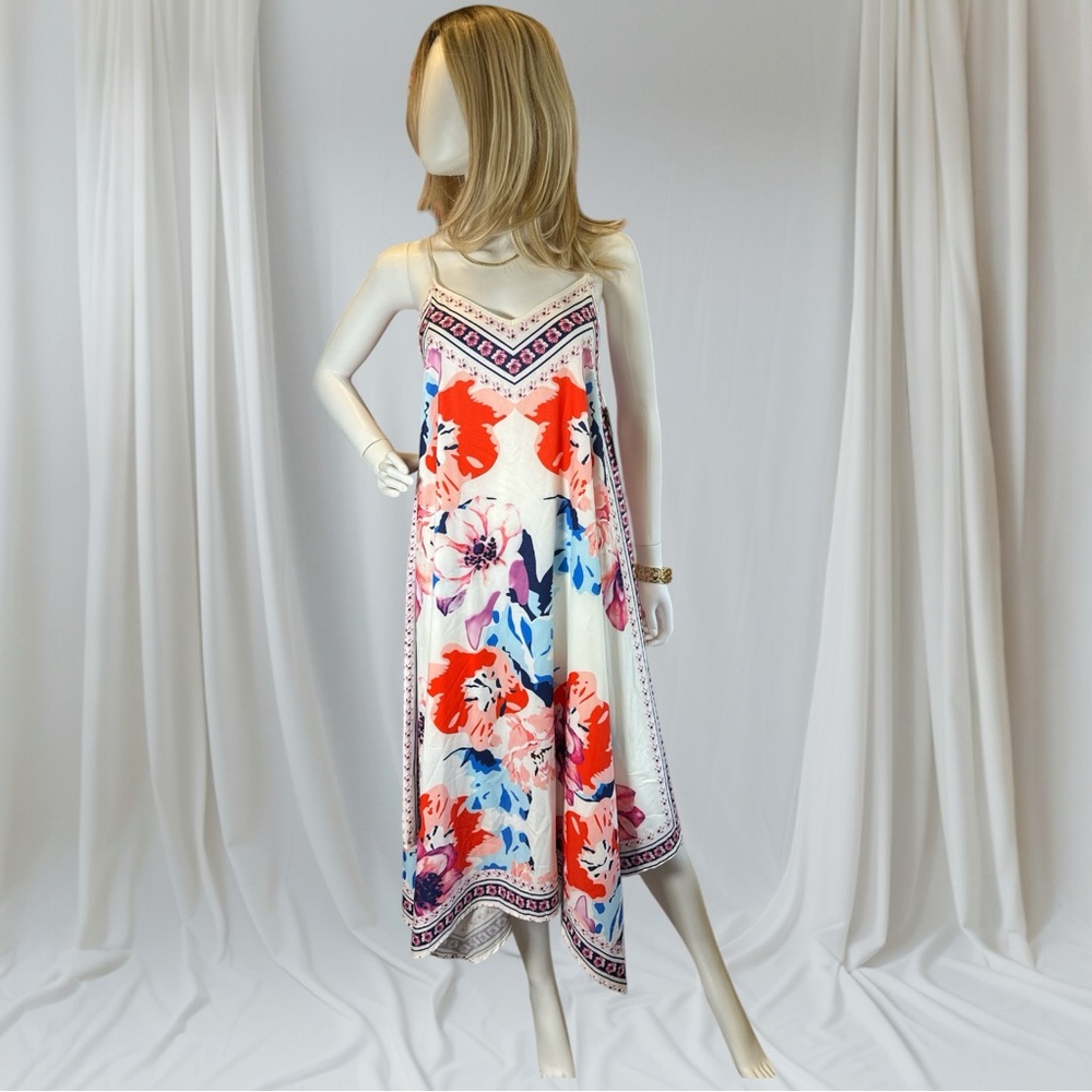 Romeo & Juliet Couture Dress NWT - Picture 1 of 9